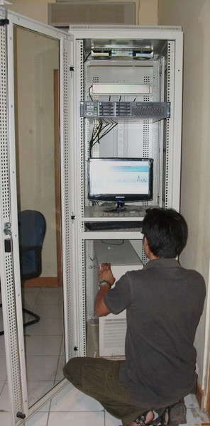 Instalasi Server Lokasi Brantas